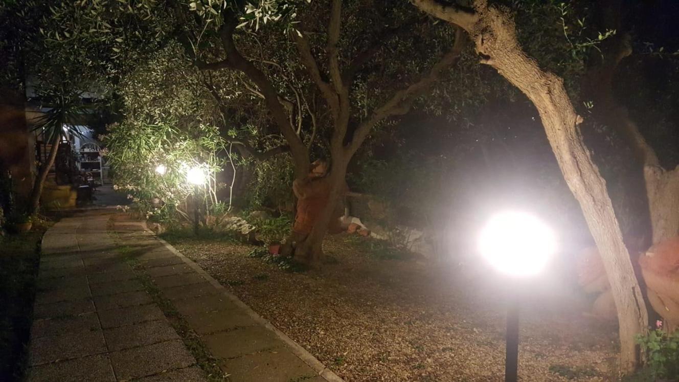 L'Uliveto D'Argento Panzió Finale Ligure Kültér fotó