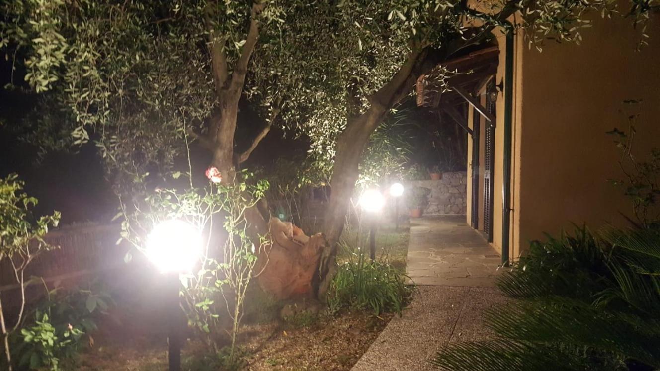 L'Uliveto D'Argento Panzió Finale Ligure Kültér fotó